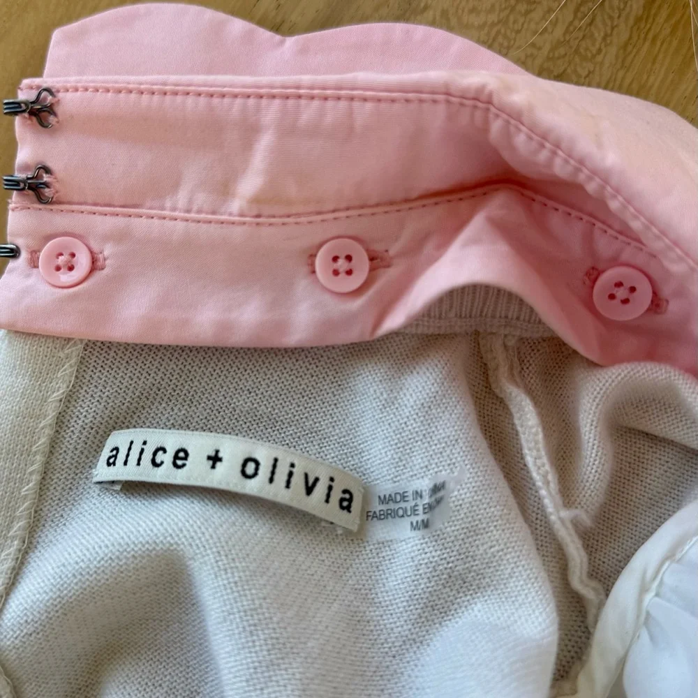 Alice + Olivia White Blouse with Pink Collar - Picture 2 of 6